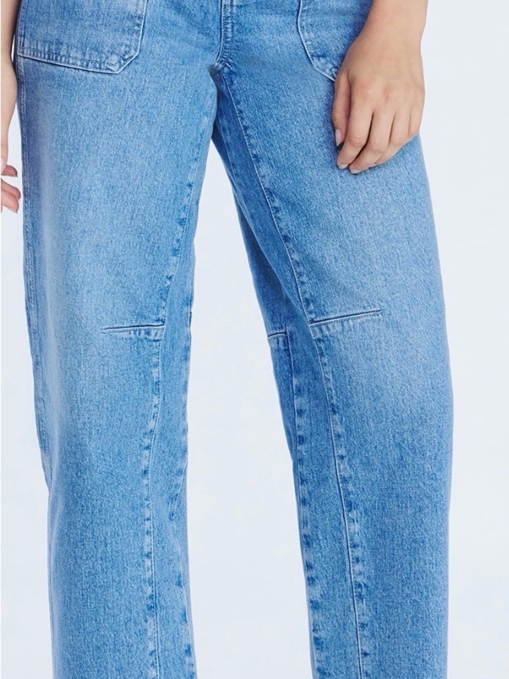 Women's Light Blue Straight-Leg Jeans